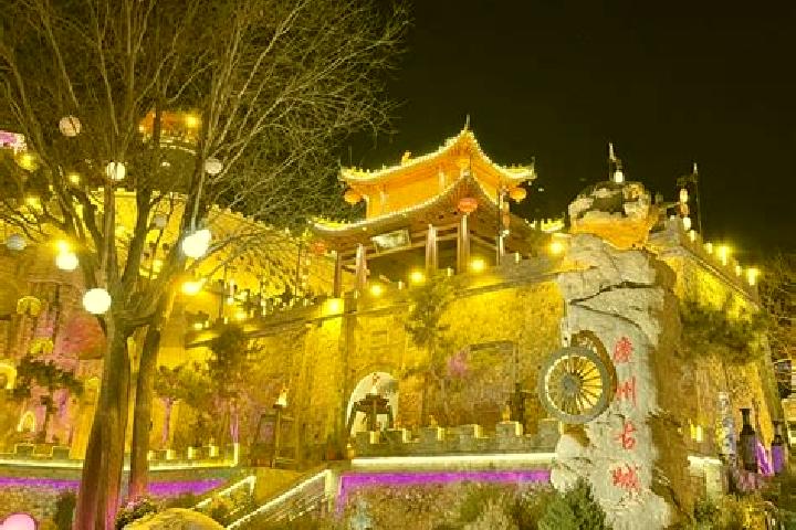 Eleanor, 31 — Escort in Qingyang, China