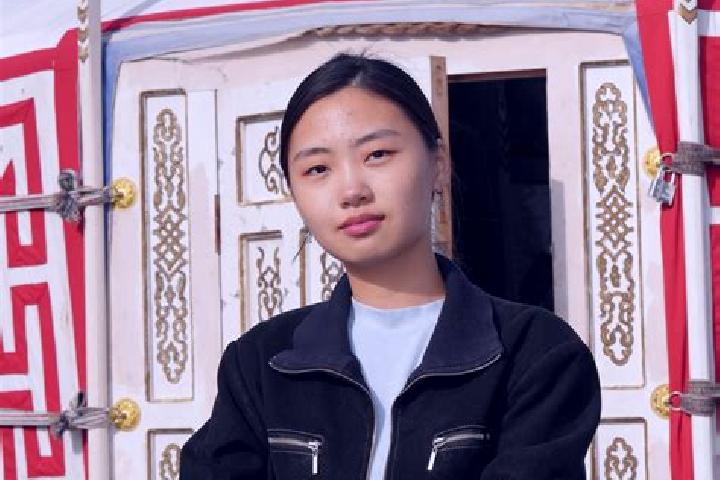 Eleanor, 31 — Escort in Tsenher, Mongolia
