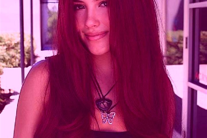 Eleanor, 32, a auburn dark-eyed slavic companion based in Halvergate. Offering Roleplay, Couples, Girlfriend Experience, Party Girl, CIM. Available for incal...