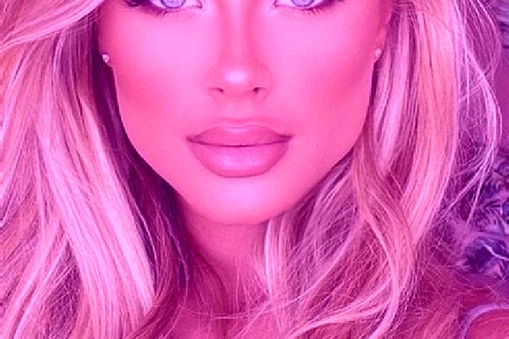 Eleanor, 32, a blonde blue-eyed latina companion based in Cubillos del Sil. Offering 69, BDSM, Overnight, CIM. Available for incall and outcall, day and even...