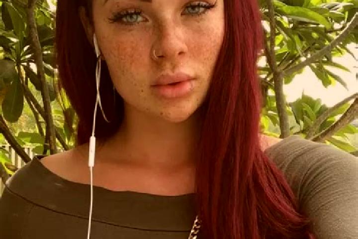 Eleanor, 32, a red dark-eyed mediterranean companion based in El Dorado. Offering OWO, Domination, BDSM, Fetish. Available for incall and outcall, day and ev...