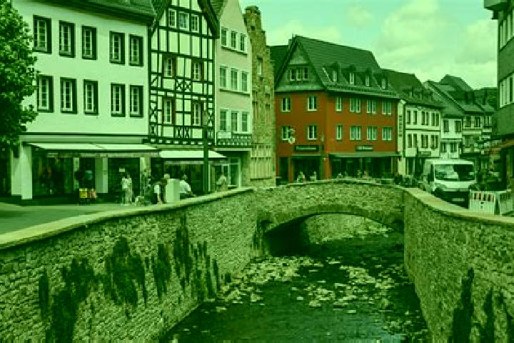 Eleanor, 32 — Escort in Bad Muenstereifel, Germany