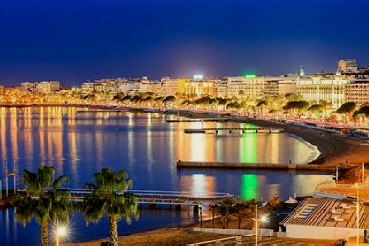Eleanor, 32 — Escort in Cannes, France