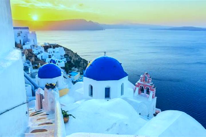 Eleanor, 32 — Escort in Kardamyla, Greece