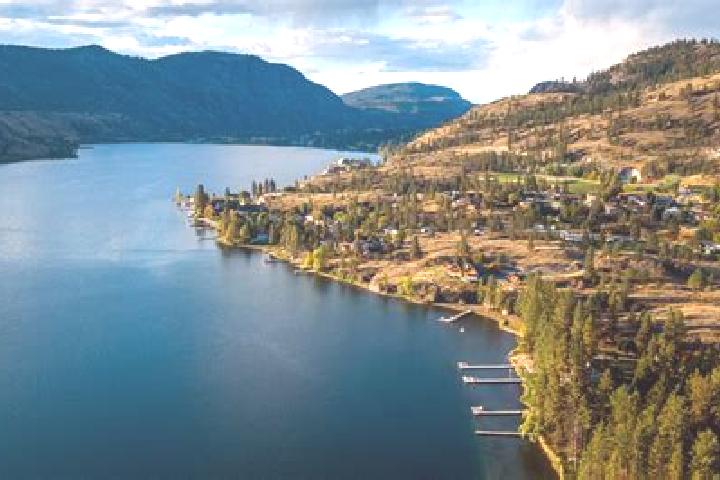 Eleanor, 32 — Escort in Okanagan Falls, Canada