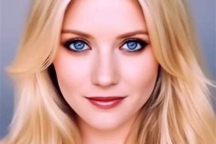 Eleanor, 33, a blonde amber-eyed ebony companion based in Zengdian. Offering 69, BDSM. Available for incall and outcall, overnight bookings available.