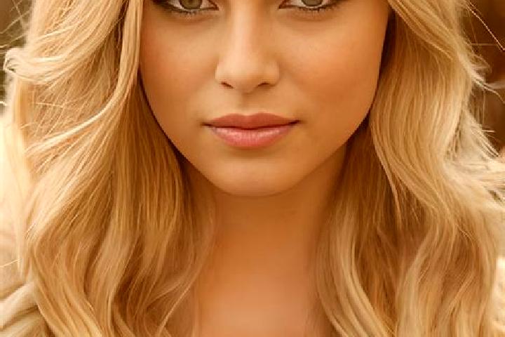 Eleanor, 33, a blonde amber-eyed middle eastern companion based in Al Majaz. Offering Party Girl, Overnight, GFE, Deep French Kissing, A-Level. Available for...