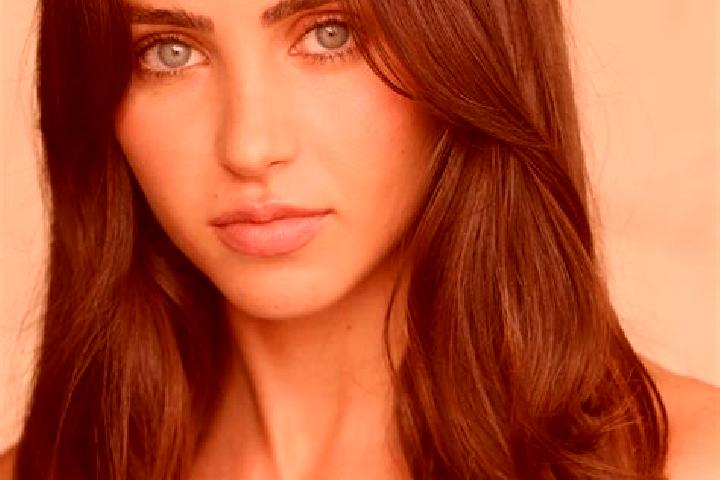Eleanor, 33, a blonde brown-eyed latina companion based in Matinhas. Offering Striptease, CIM, Couples. Available for incall and outcall, day and evening dates.