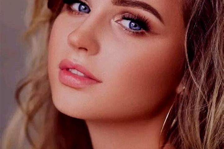 Eleanor, 33, a dark blonde blue-eyed slavic companion based in Deilingen. Offering CIM, OWO, Striptease, Duos, Prostate Massage. Available for incall and out...
