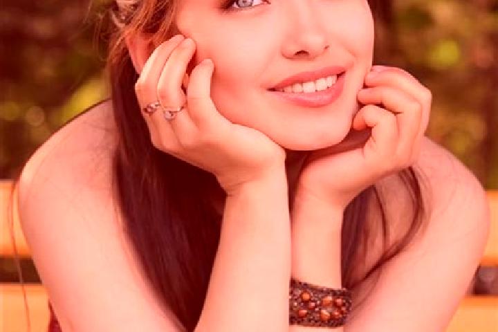 Eleanor, 33, a red blue-eyed asian companion based in Izabelin. Offering Tantra, BDSM, Party Girl. Available for incall and outcall, day and evening dates.