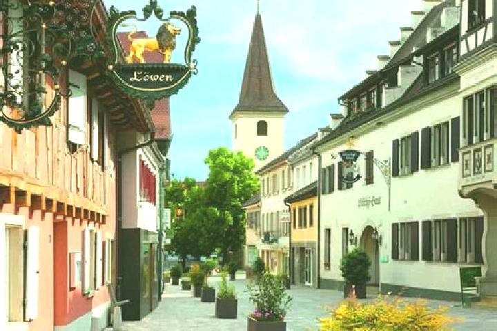 Eleanor, 33 — Escort in Bad Krozingen, Germany
