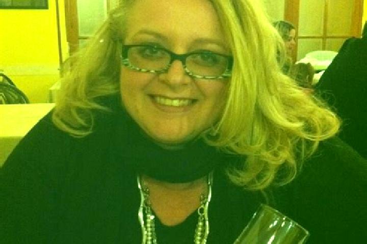 Eleanor, 33 — Escort in Chialamberto, Italy