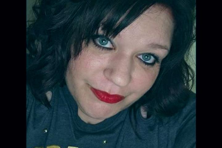 Eleanor, 33 — Escort in Fyffe, United States