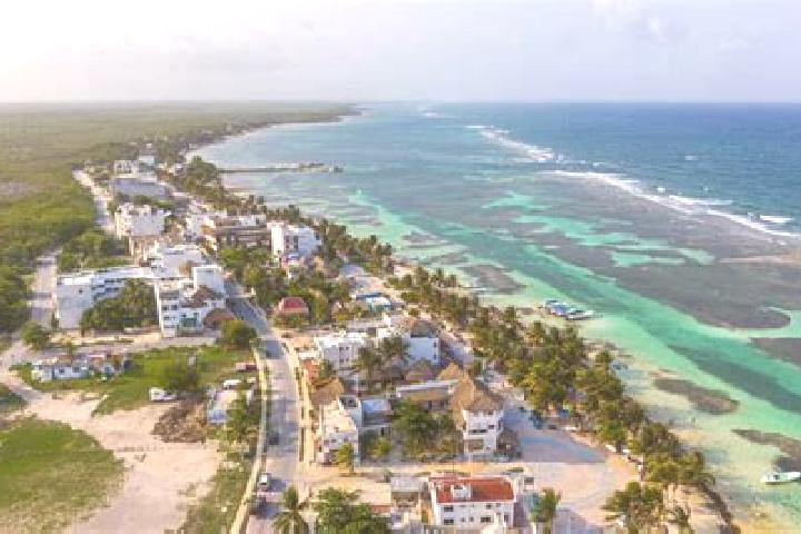 Eleanor, 33 — Escort in Laguna de Majahual, Mexico