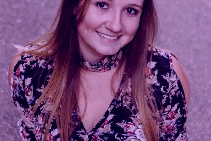 Eleanor, 33 — Escort in Moultonborough, United States