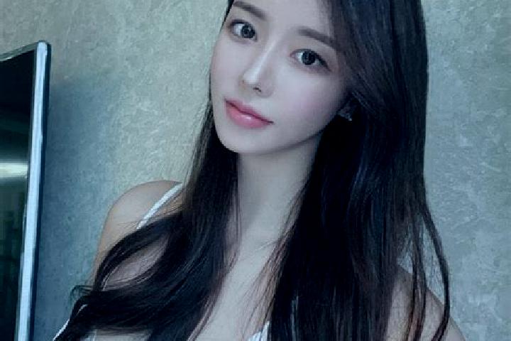 Eleanor, 33 — Escort in Zhoulaozui, China