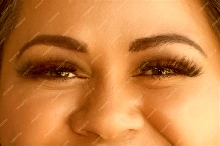 Eleanor, 34, a black green-eyed latina companion based in Niederlauer. Offering Duos, Tantra, Erotic Massage, Striptease. Available for incall and outcall, d...