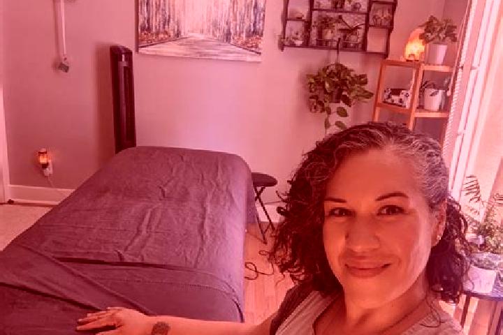 Eleanor, 34, a black grey-eyed european companion based in Michendorf. Offering Erotic Massage, A-Level, Prostate Massage, GFE. Available for incall and outc...
