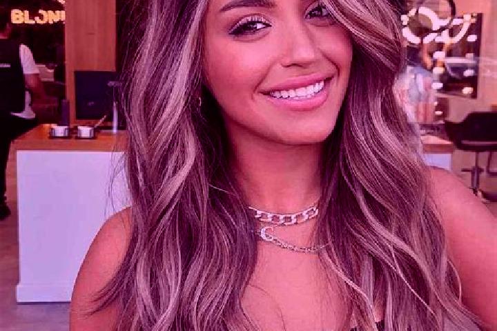 Eleanor, 34, a dark blonde amber-eyed latina companion based in Guaxcuaco. Offering Duos, GFE, Roleplay, CIM. Available for incall and outcall, overnight boo...