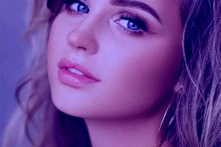 Eleanor, 34, a dark blonde blue-eyed asian companion based in Nova Roma do Sul. Offering Prostate Massage, Travel Companion, Party Girl. Available for incall...