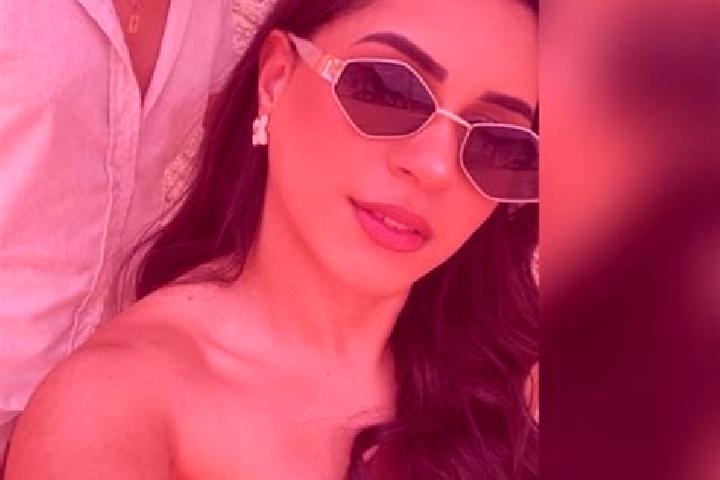Eleanor, 34 — Escort in Almenara, Brazil