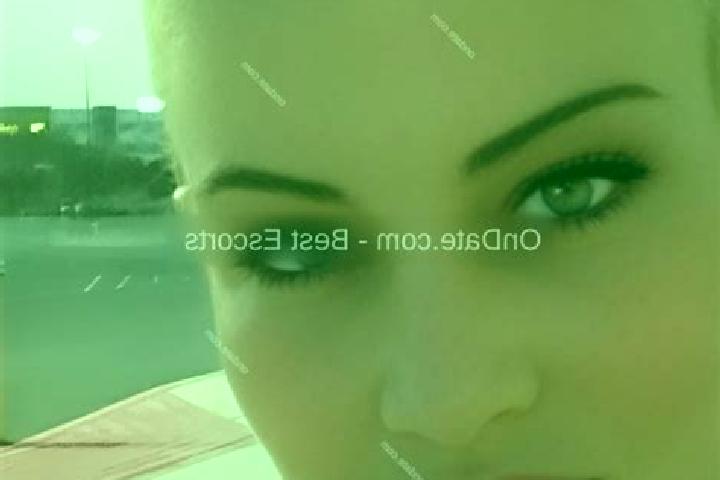 Eleanor, 34 — Escort in Coffeeville, United States