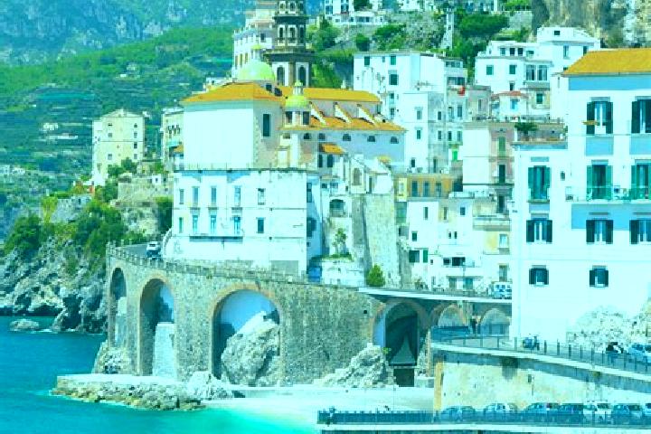 Eleanor, 34 — Escort in Formigliana, Italy