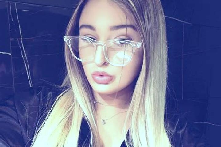 Eleanor, 34 — Escort in Poiana Mare, Romania