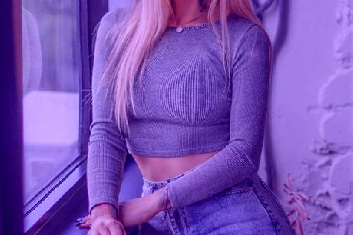 Eleanor, 34 — Escort in Shvaikivka, Ukraine