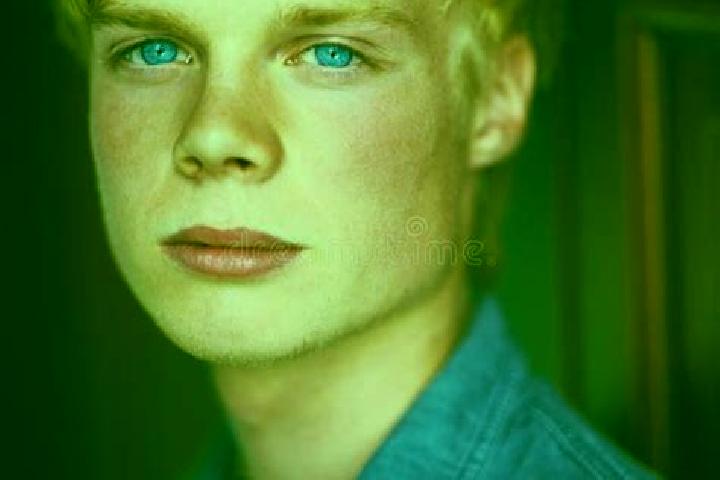 Eleanor, 35, a blonde blue-eyed caucasian companion based in Guadalupe Etla. Offering Deep French Kissing, OWO, Couples, Striptease. Available for incall and...
