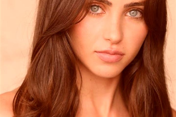 Eleanor, 35, a brunette grey-eyed caribbean companion based in Bejubang Dua. Offering CIM, A-Level, Travel Companion, Girlfriend Experience, Roleplay. Availa...