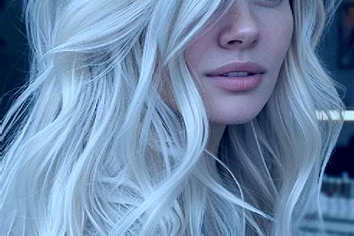 Eleanor, 35, a platinum blonde amber-eyed caribbean companion based in Sibrina. Offering Duos, 69, GFE, Deep French Kissing, Massage. Available for incall an...