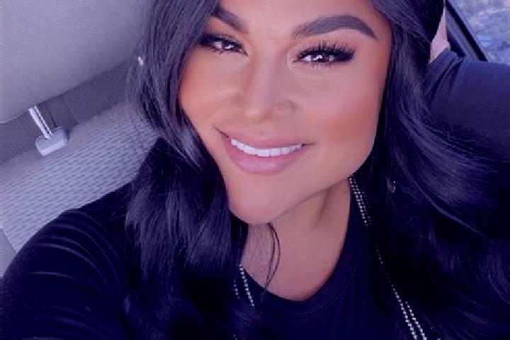 Eleanor, 35 — Escort in Jarales, United States