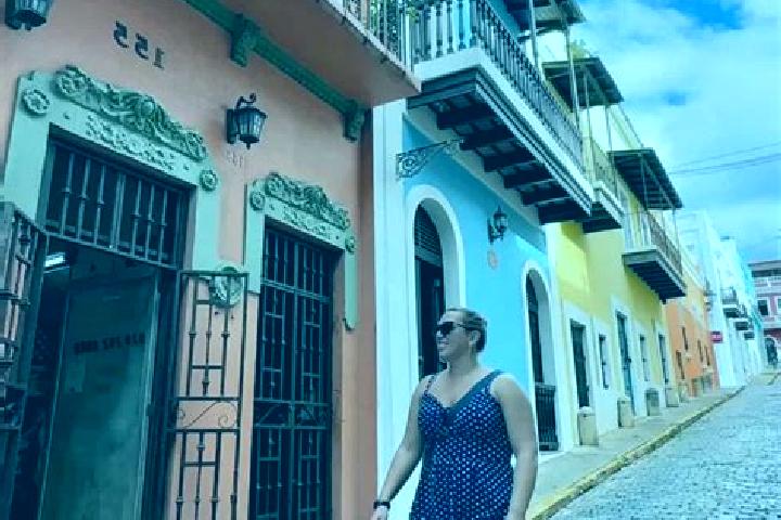 Eleanor, 35 — Escort in Puerto Esmeralda, Mexico