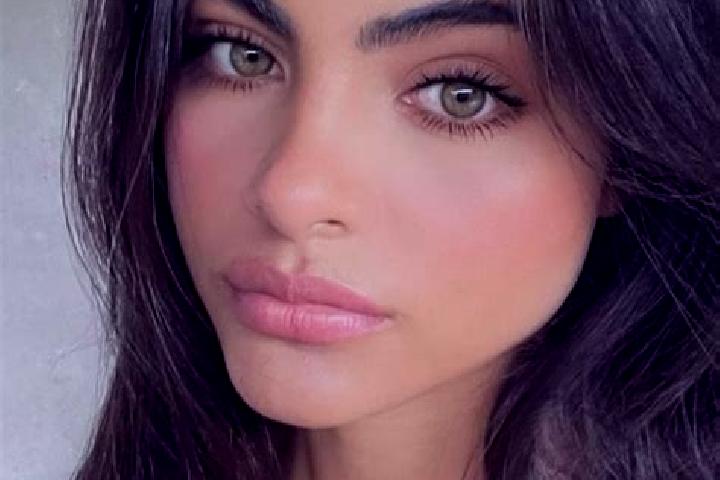 Eleanor, 36, a dark blonde brown-eyed indian companion based in Berrwiller. Offering Erotic Massage, Deep French Kissing, CIM. Available for incall and outca...