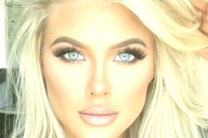 Eleanor, 36, a platinum blonde hazel-eyed indian companion based in Imbery. Offering Overnight, Erotic Massage, Tantra. Available for incall and outcall, ove...