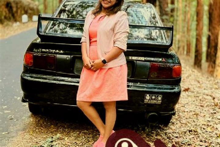 Eleanor, 36 — Escort in Bogahakumbura, Sri Lanka