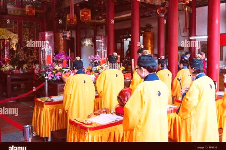Eleanor, 36 — Escort in Kaihua Chengguanzhen, China