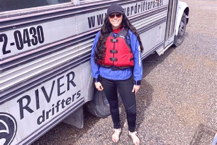 Eleanor, 36 — Escort in Kernville, United States
