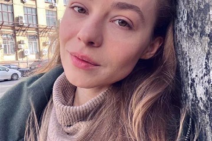 Eleanor, 36 — Escort in Naro-Fominsk, Russia