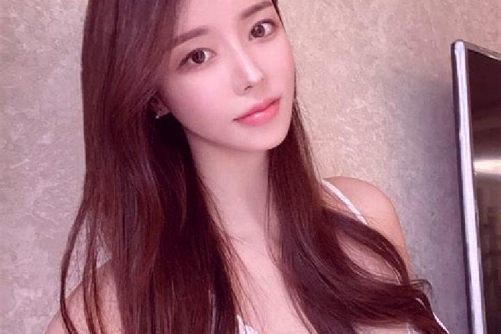Eleanor, 36 — Escort in Nianduhu, China
