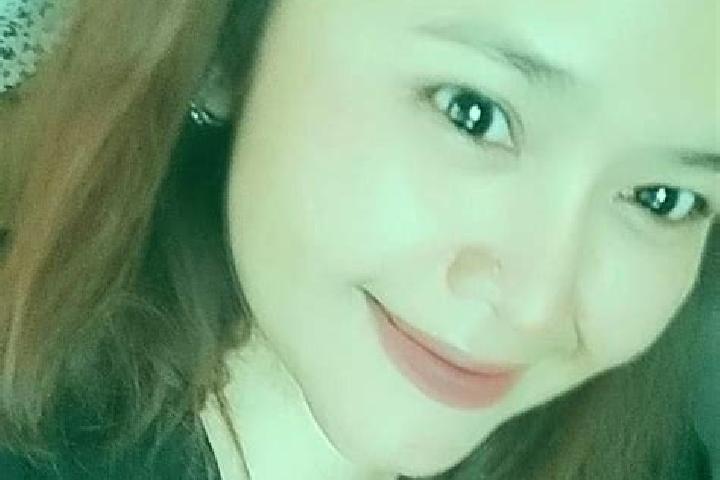 Eleanor, 36 — Escort in Pamarayan, Indonesia
