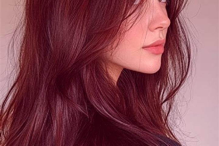 Eleanor, 37, a auburn brown-eyed caucasian companion based in Sambaiba. Offering OWO, Prostate Massage, Striptease. Available for incall and outcall, overnig...