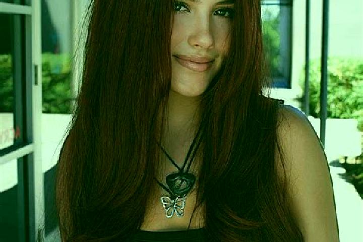 Eleanor, 37, a auburn dark-eyed mediterranean companion based in Iverske. Offering Overnight, GFE, Prostate Massage, Duos. Available for incall and outcall, ...