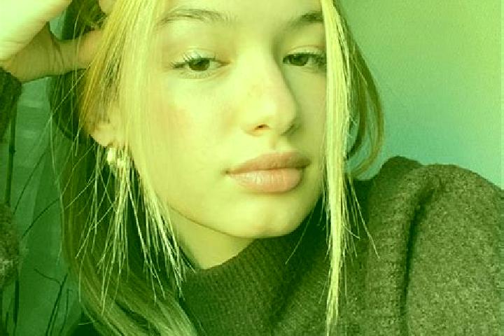Eleanor, 37, a blonde brown-eyed indian companion based in Oelaba. Offering 69, Dinner Date, CIM, Couples. Available for incall and outcall, overnight bookin...