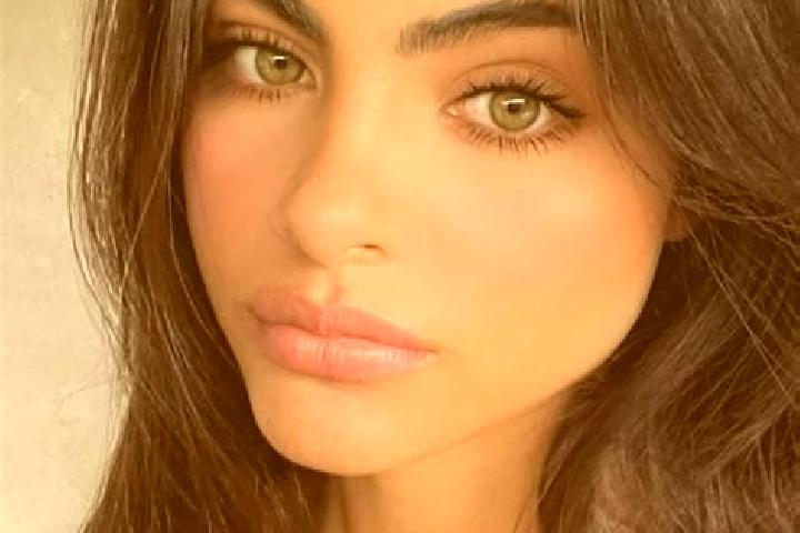 Eleanor, 37, a brunette brown-eyed indian companion based in Villaverde de Guadalimar. Offering Tantra, Girlfriend Experience, OWO, Prostate Massage. Availab...