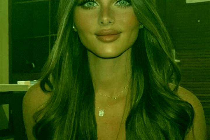 Eleanor, 37, a brunette dark-eyed ebony companion based in Lawalde. Offering Dinner Date, GFE, CIM. Available for incall and outcall, overnight bookings avai...