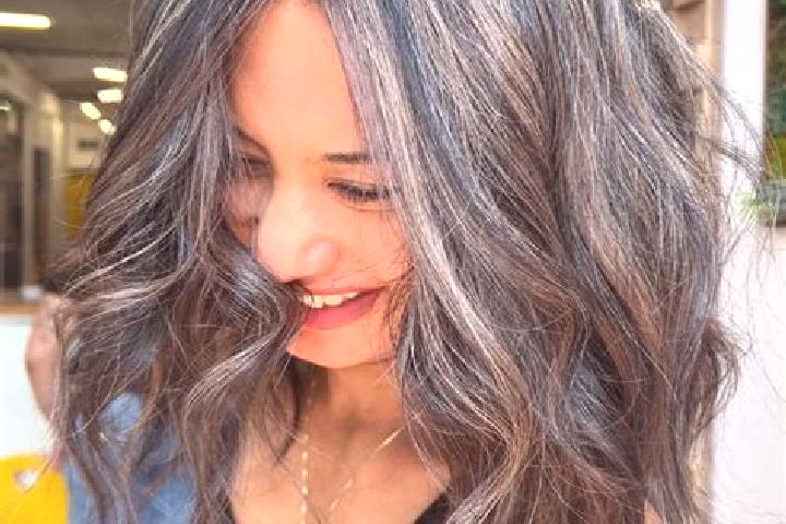 Eleanor, 37, a brunette grey-eyed slavic companion based in Divichibazar. Offering Couples, Erotic Massage, Girlfriend Experience, Roleplay. Available for in...