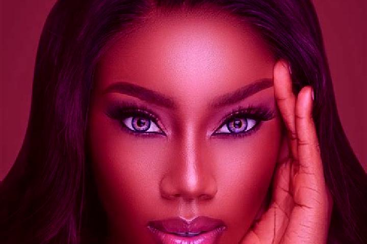 Eleanor, 37, a chestnut blue-eyed ebony companion based in Ray. Offering Dinner Date, Overnight, Prostate Massage. Available for incall and outcall, overnigh...