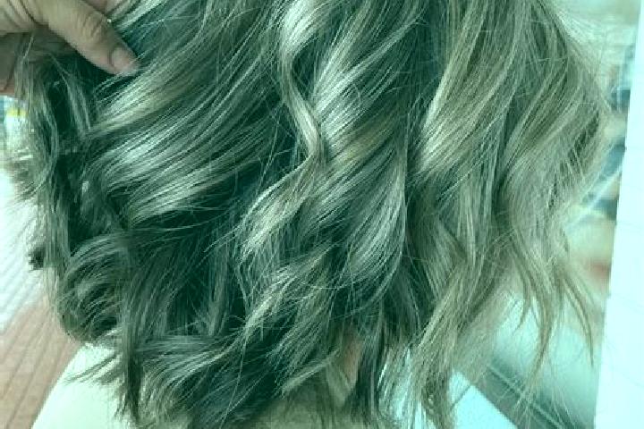 Eleanor, 37, a dark blonde grey-eyed mediterranean companion based in Konz. Offering Travel Companion, Massage, BDSM, Tantra. Available for incall and outcal...